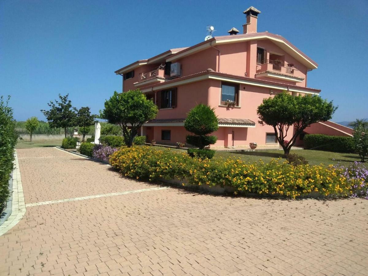 Villa Laregina Гризолия Екстериор снимка