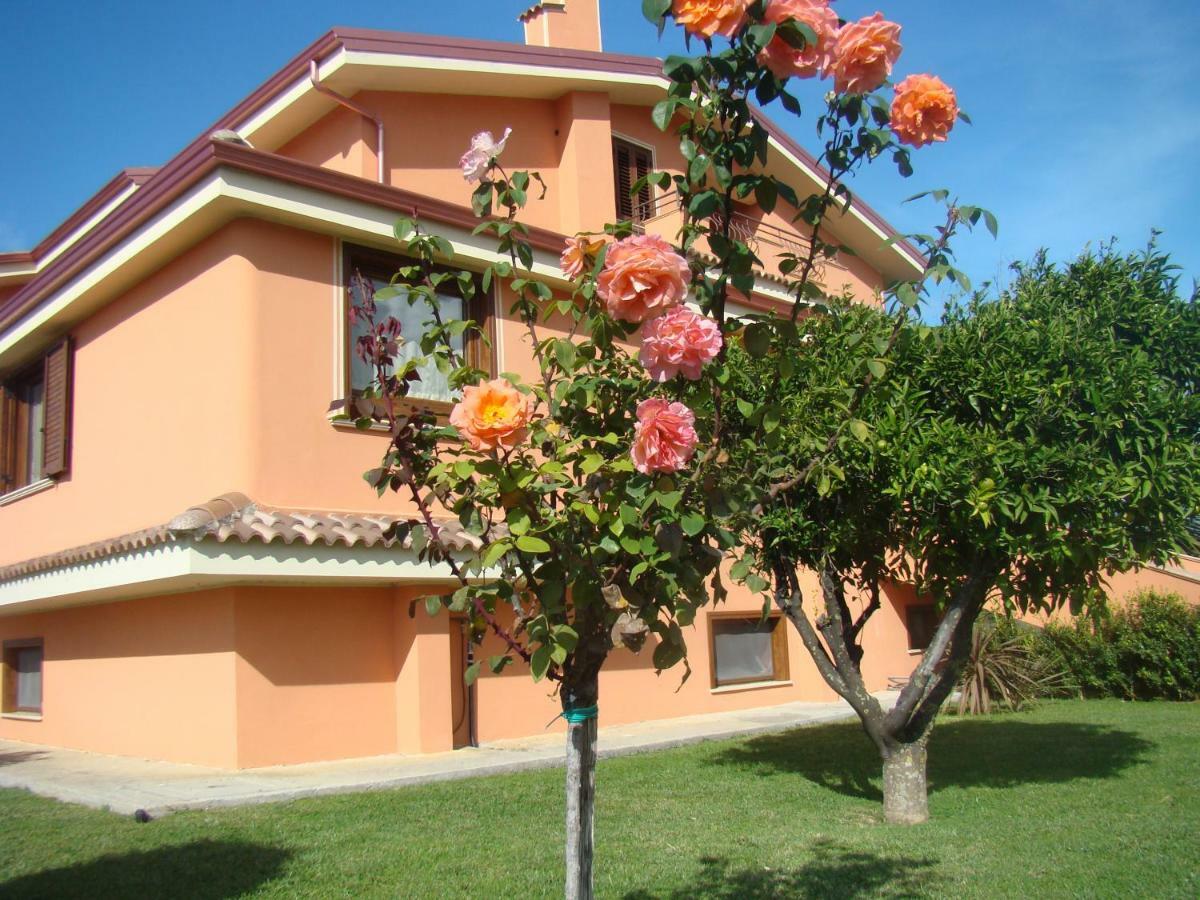 Villa Laregina Гризолия Екстериор снимка